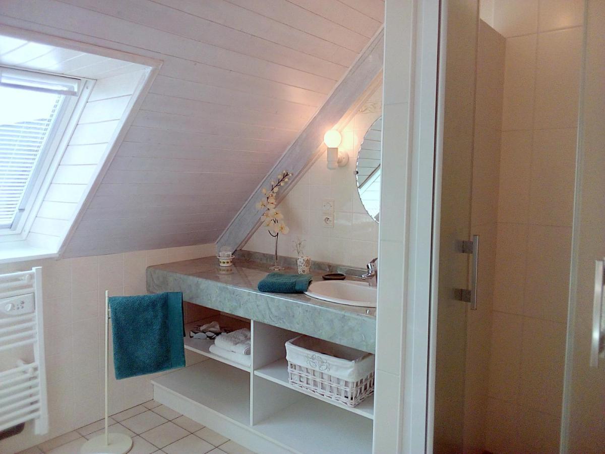 Au Calme A 10Mn Des Baies De Douarnenez Et Audierne Avec Cuisine A Disposition Mahalon Ngoại thất bức ảnh