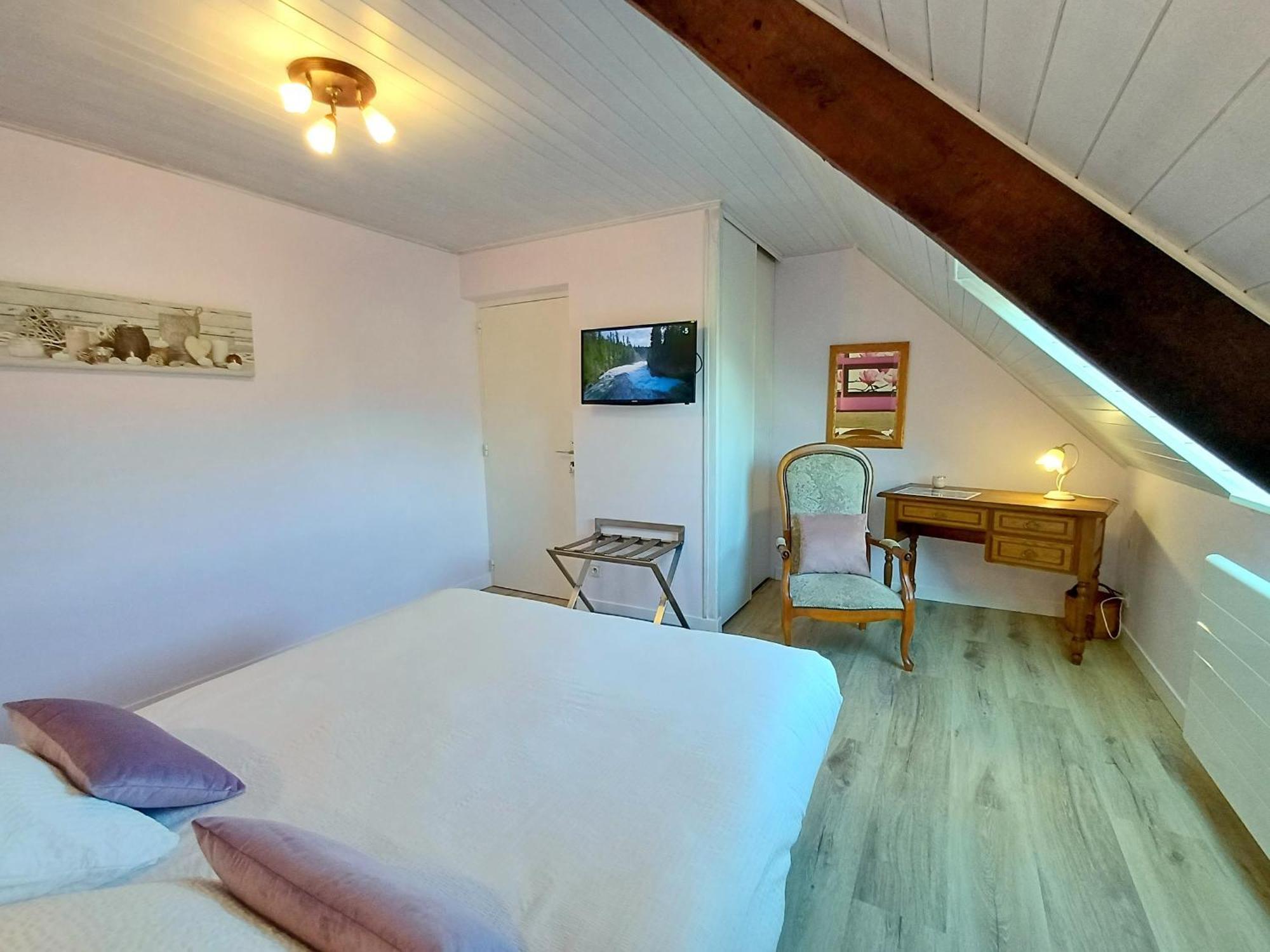 Au Calme A 10Mn Des Baies De Douarnenez Et Audierne Avec Cuisine A Disposition Mahalon Ngoại thất bức ảnh