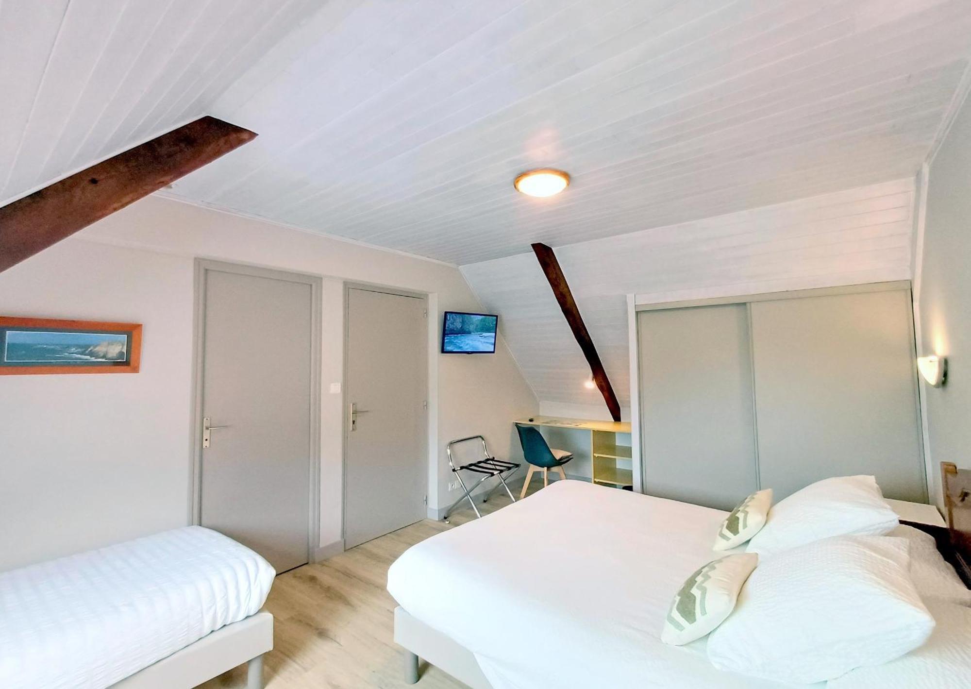 Au Calme A 10Mn Des Baies De Douarnenez Et Audierne Avec Cuisine A Disposition Mahalon Ngoại thất bức ảnh