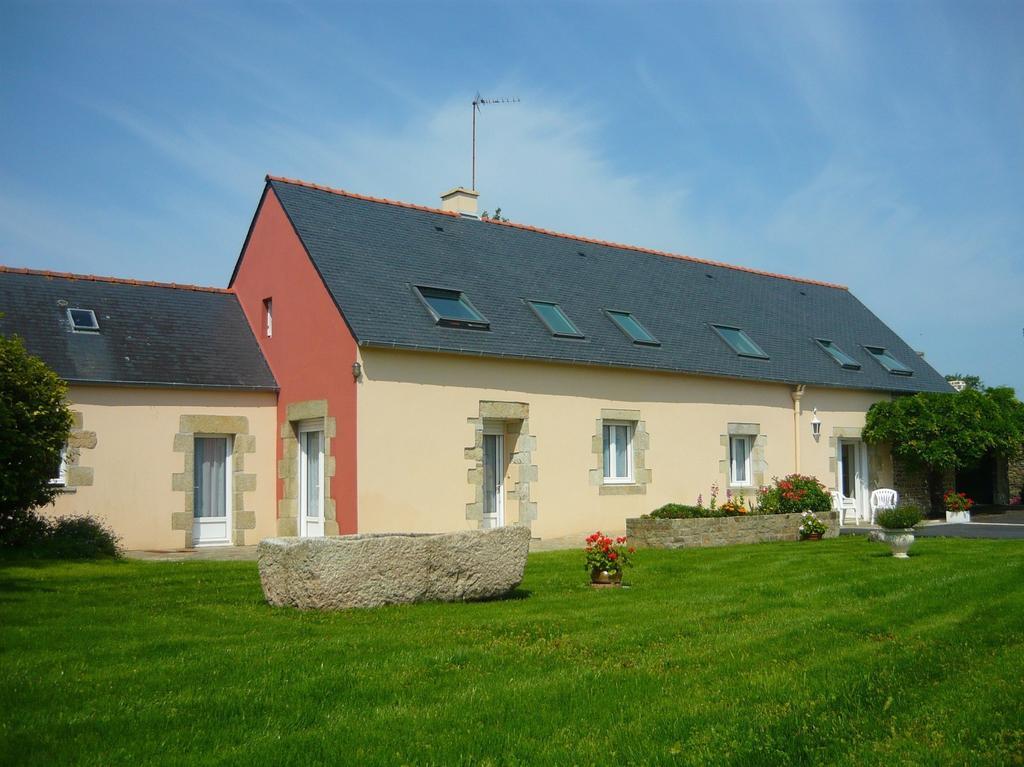 Au Calme A 10Mn Des Baies De Douarnenez Et Audierne Avec Cuisine A Disposition Mahalon Ngoại thất bức ảnh