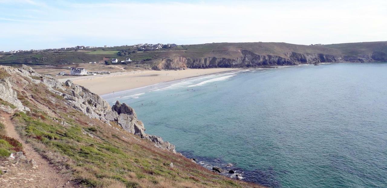 Au Calme A 10Mn Des Baies De Douarnenez Et Audierne Avec Cuisine A Disposition Mahalon Ngoại thất bức ảnh